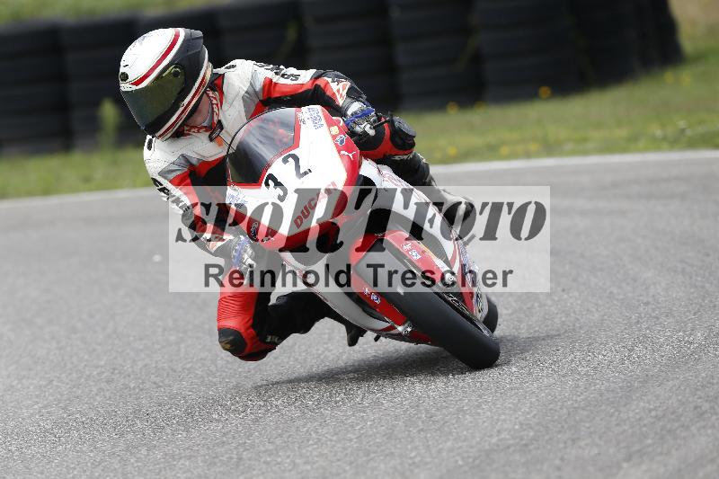 /37 28.07.2025 Dunlop Ride und Test Day ADR/Trackday Erfahren gelb Trackday schnell  rot/32